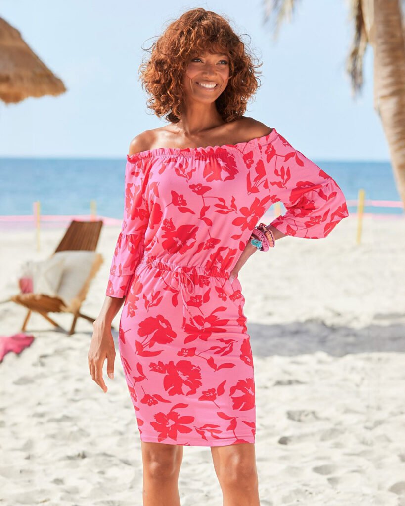 Bright Beach Outfits