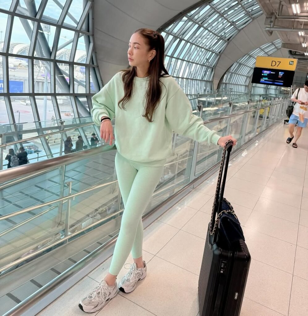 Cozy Mint Look