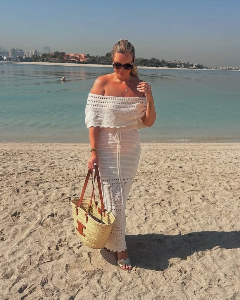 Graceful Beach Outfits