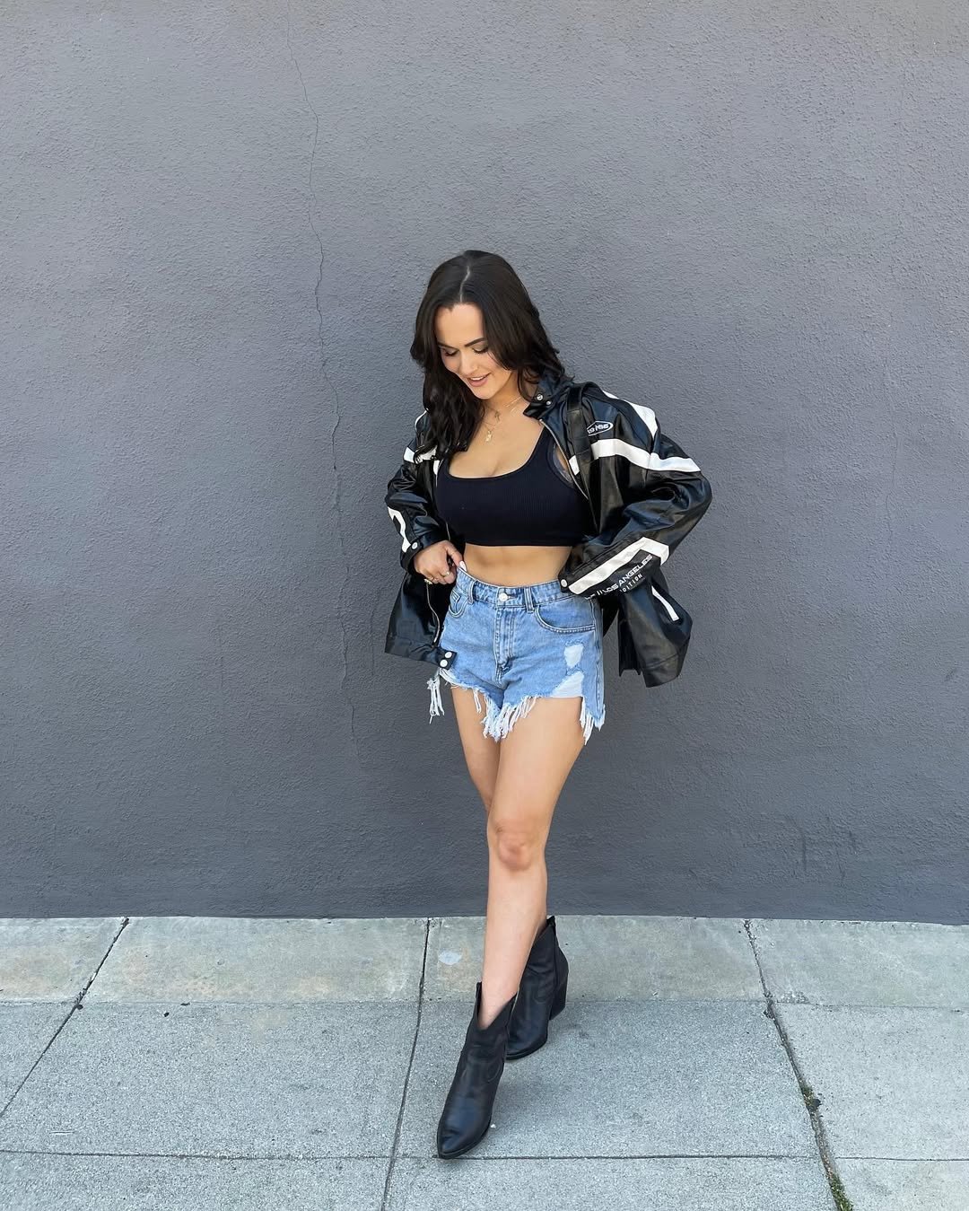 Decent Style 26 Night Out Outfit Ideas That Level Up Your Evening Look - Style Decent
