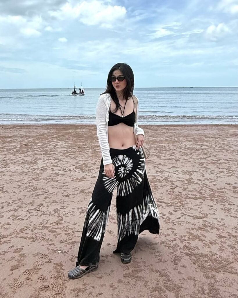 Tie-Dye Beach Outfits