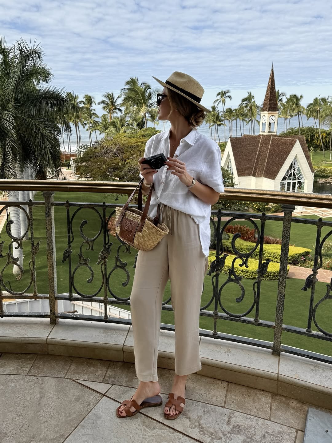 Crisp Summer Linen Look

