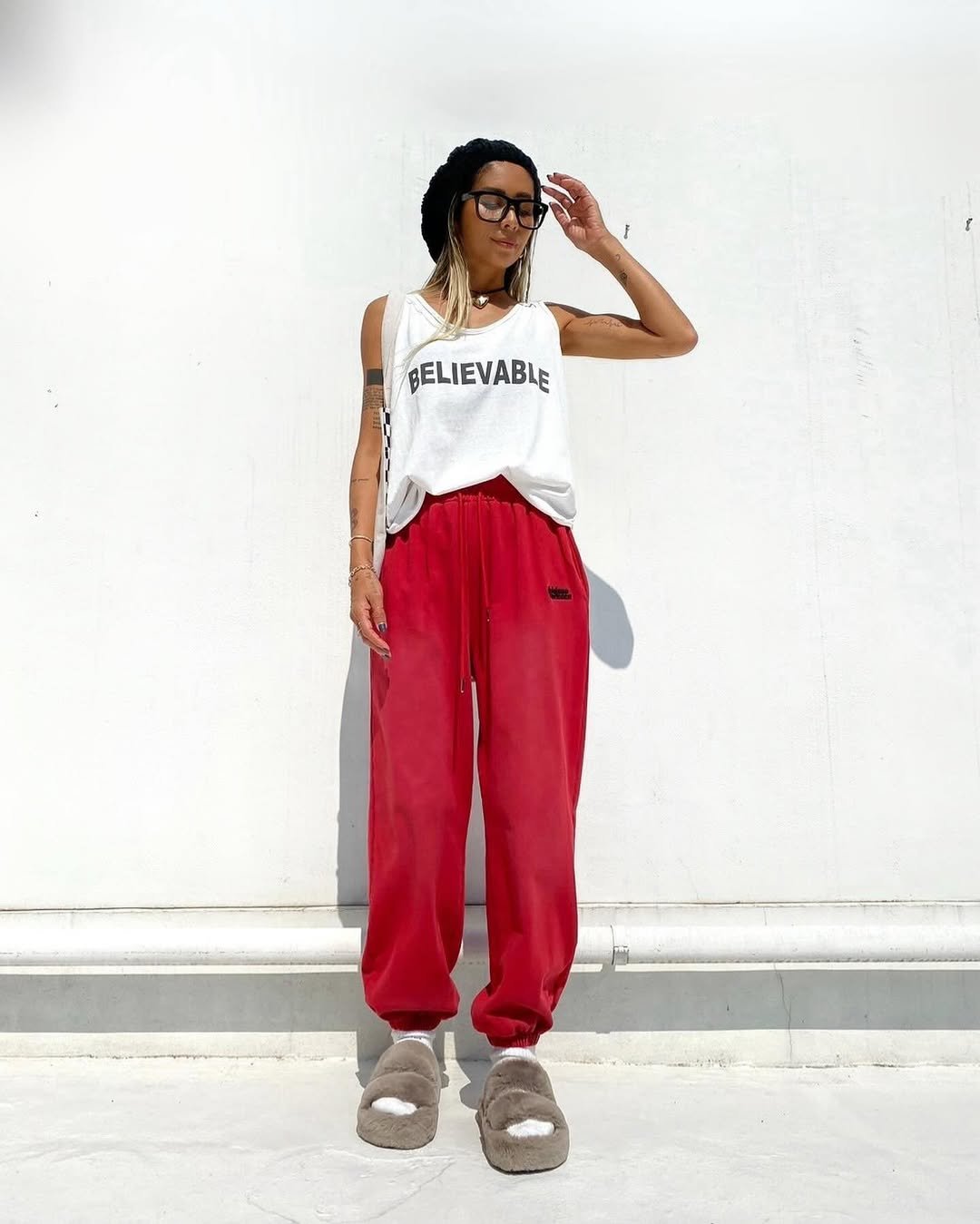 Glossy Sweatpants Look

