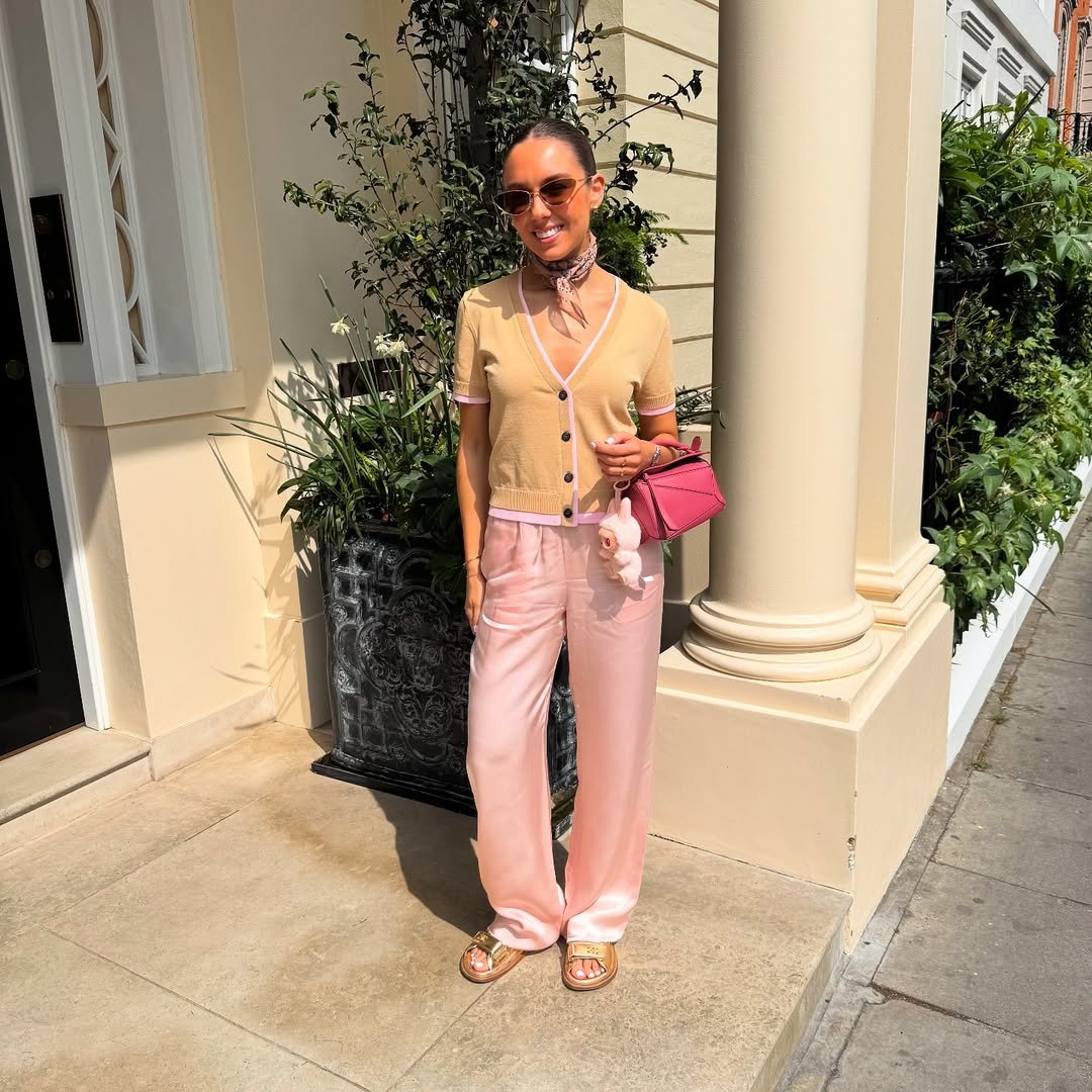 Lightweight Knit Cardigan

